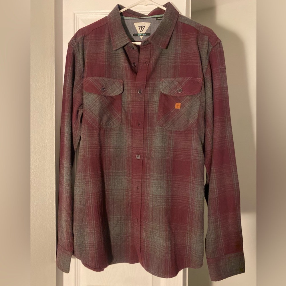 VISSLA Plaid Button-Up Shirt in Purple and Gray